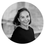 meritabruun_mustavalkoinen_pallo